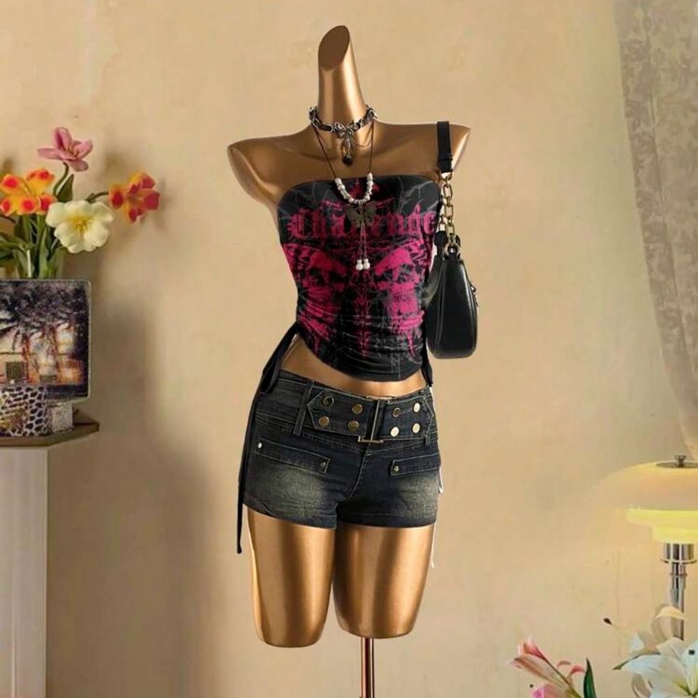 Graphic Tube Top 💕